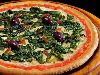 Pizzas Salgadas Escarola - Ingredientes: Escarola, mussarela e cebola.