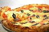Pizzas Salgadas Marguerita - Ingredientes: Mussarela e manjeric�o.