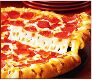 Pizzas Salgadas Peperoni - Ingredientes: Mussarela e peperoni.