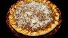 Pizzas Doces Prest�gio - Ingredientes: Chocolate cremoso coberto com coco ralado e leite de coco.