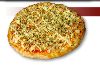 Pizzas Frango com Requeij�o - 26 - Ingredientes: Molho na base, queijo mussarela, frango desfiado, requeij�o e or�gano.